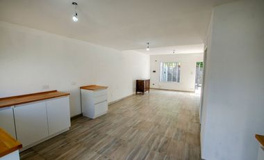 DUPLEX EN VENTA GLEW 3 AMBIENTES A ESTRENAR