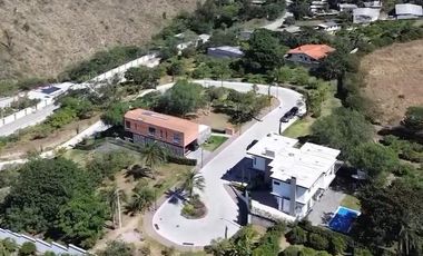 Terreno Sector Arrayanes, vista, seguridad, todo servicio, áreas verdes