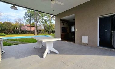 VENTA CASA 6 AMB BARRIO CERRADO EL AROMO, ESCOBAR