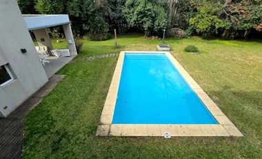 VENTA CASA 6 AMB BARRIO CERRADO EL AROMO, ESCOBAR