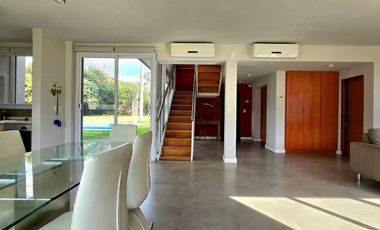 VENTA CASA 6 AMB BARRIO CERRADO EL AROMO, ESCOBAR