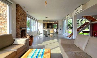 VENTA CASA 6 AMB BARRIO CERRADO EL AROMO, ESCOBAR