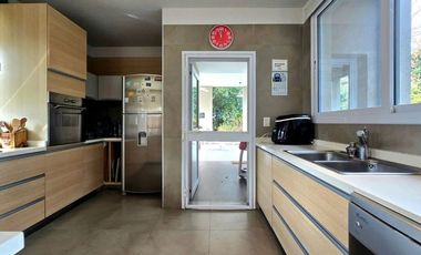 VENTA CASA 6 AMB BARRIO CERRADO EL AROMO, ESCOBAR