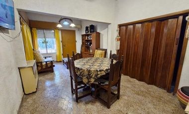 Casa lote propio en venta  4 ambientes Apto credit