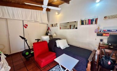 Venta Wilde Casa c/cochera, patio y jardín.PERMUTA