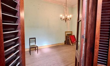 VENTA 3 AMB ALMAGRO. PISO 1 ESCALERA-A REFACCIONAR