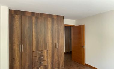 Venta amplio departamento de 163m2 de 3 dormitorios en Nayón
