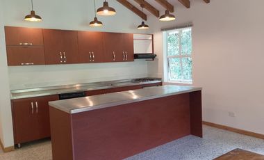 FINCA EN ARRIENDO UBICADA EN EL RETIRO SECTOR EL SALADO