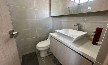 APARTAMENTO EN ARRIENDO UBICADO EN ENVIGADO SECTOR LOMA DE LAS BRUJAS