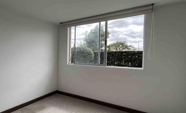 Vendo Apartamento con Patio en Huertas de Cajicá Reservados III