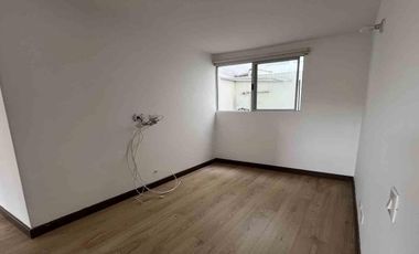 Vendo Apartamento con Patio en Huertas de Cajicá Reservados III