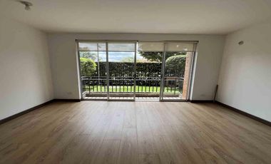 Vendo Apartamento con Patio en Huertas de Cajicá Reservados III