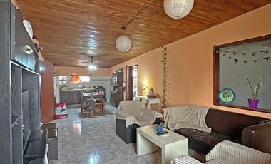 Casa en Barrio Villa Rosas