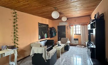 Casa en Barrio Villa Rosas
