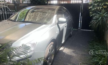 Exc. Dúplex 5 Amb. con Fondo, Garaje y Play-room (TODO EQUIPADO)