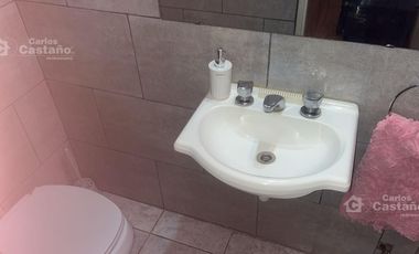 Exc. Dúplex 5 Amb. con Fondo, Garaje y Play-room (TODO EQUIPADO)