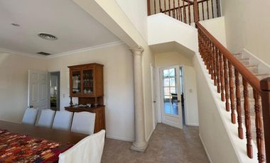 Casa en alquiler en barrio Barrancas del Lago - Nordelta