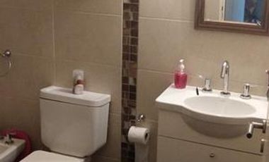 Excelente 2 AMB en Planta Baja al frente.-  Banfield Este