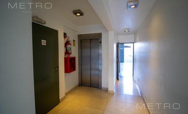 Oficina en venta con cochera en San Martin