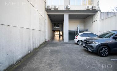 Oficina en venta con cochera en San Martin