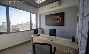 Oficina en venta con cochera en San Martin