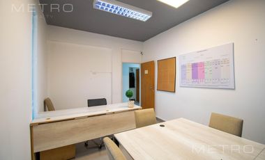 Oficina en venta con cochera en San Martin