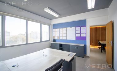 Oficina en venta con cochera en San Martin