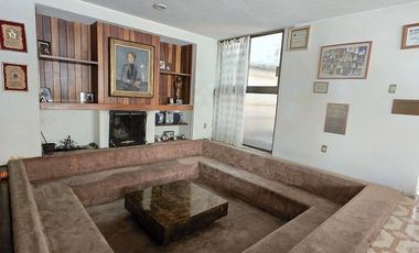 Se vende casa  para remodelar en Lomas de la Herradura