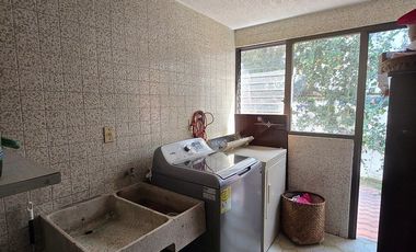 Se vende casa  para remodelar en Lomas de la Herradura