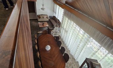 Se vende casa  para remodelar en Lomas de la Herradura