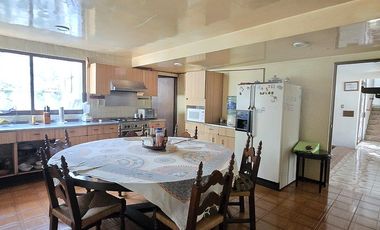 Se vende casa  para remodelar en Lomas de la Herradura