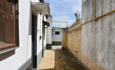 VENTA DE PH AL FONDO CON GRAN PARQUE DE 233M A RECICLAR. TURDERA-LOMAS DE ZAMORA.