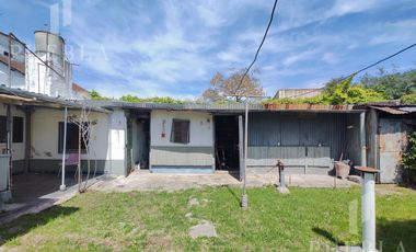 VENTA DE PH AL FONDO CON GRAN PARQUE DE 233M A RECICLAR. TURDERA-LOMAS DE ZAMORA.