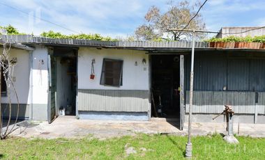 VENTA DE PH AL FONDO CON GRAN PARQUE DE 233M A RECICLAR. TURDERA-LOMAS DE ZAMORA.