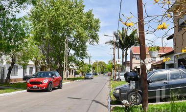 VENTA DE PH AL FONDO CON GRAN PARQUE DE 233M A RECICLAR. TURDERA-LOMAS DE ZAMORA.