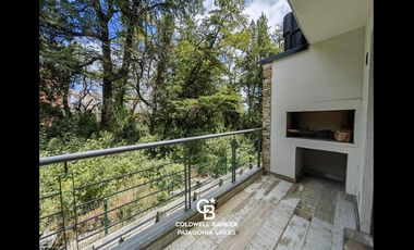 VENTA Departamento 2 ambientes, habilitado para turismo,cochera, parrilla, Villa la Angostura