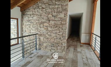 VENTA Departamento 2 ambientes, habilitado para turismo,cochera, parrilla, Villa la Angostura