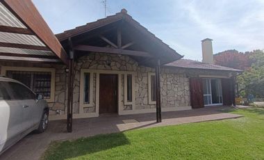 Casa en  venta Mar de Cobo - 3 habitaciones Lote 901mts