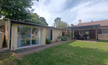 Casa en  venta Mar de Cobo - 3 habitaciones Lote 901mts