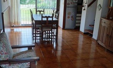 HERMOSO CHALET DE 3 AMBIENTES - UBICADO A SOLO 2 CUADRAS DEL MAR -