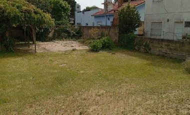 HERMOSO CHALET DE 3 AMBIENTES - UBICADO A SOLO 2 CUADRAS DEL MAR -