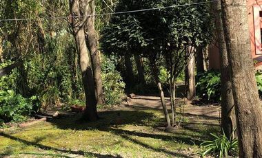 Casa en  sobre 2 lotes Mar de Cobo - Zona bosque