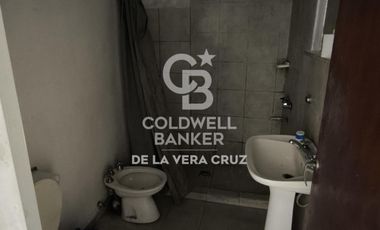 Se vende casa de dos dormitorios en amplio terreno. Permuta o Financiacion