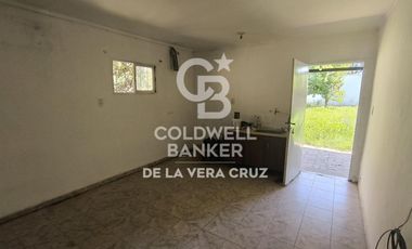 Se vende casa de dos dormitorios en amplio terreno. Permuta o Financiacion