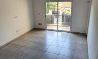 MONOAMBIENTE  MUY AMPLIO