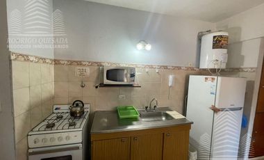 Excelente departamento 2 ambientes con cochera cubierta!!