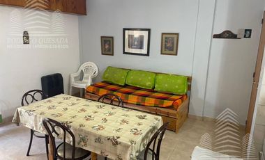 Excelente departamento 2 ambientes con cochera cubierta!!