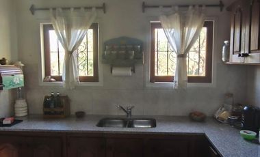 CASA DE 3 AMBIENTES EN VENTA CON TERRENO DE 7 HECTAREAS Y PILETA - LA RAMADA - CORDOBA