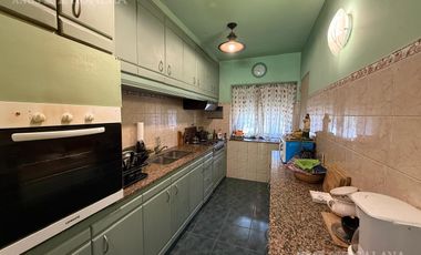 Casa en Florida en venta 5 ambientes lote de 10 x 36 mts - Hermoso Pulmon de manzana