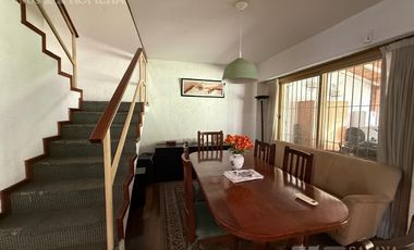 Casa en Florida en venta 5 ambientes lote de 10 x 36 mts - Hermoso Pulmon de manzana